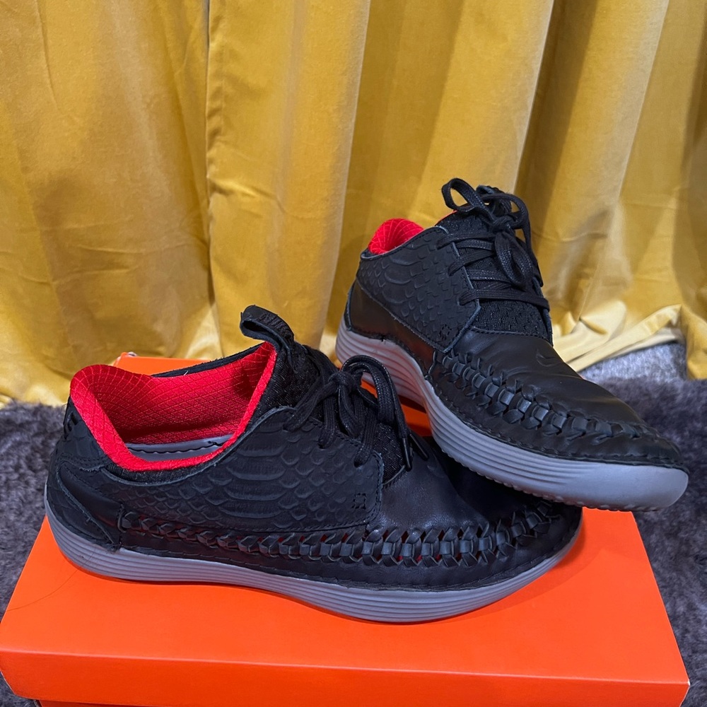 Men's Nike Solarsoft Woven Premium Moccasin Yeezy Black Snake - Pre worn
